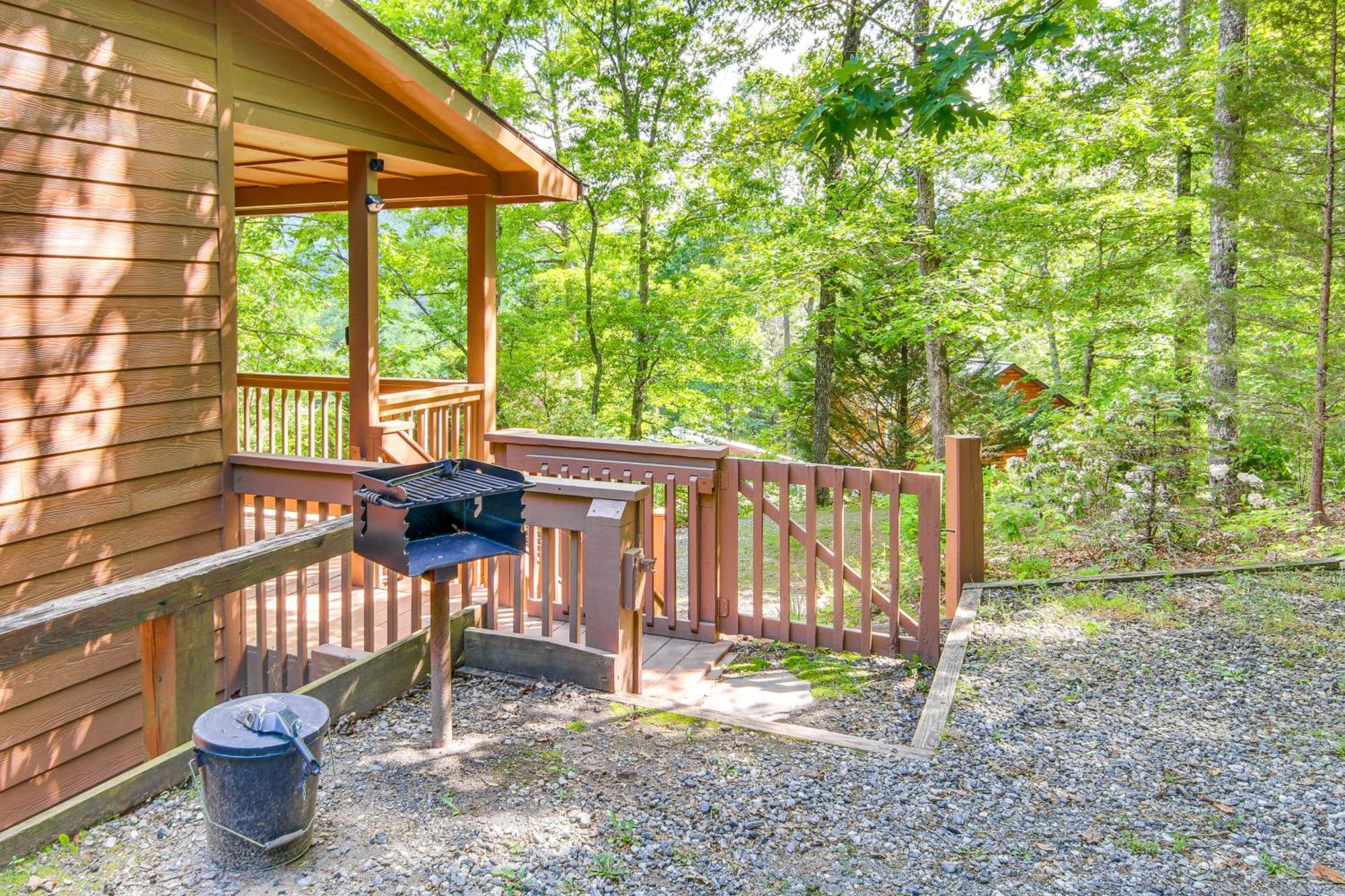 Charming Fox Den Cabin In Whittier With Hot Tub! Exterior photo