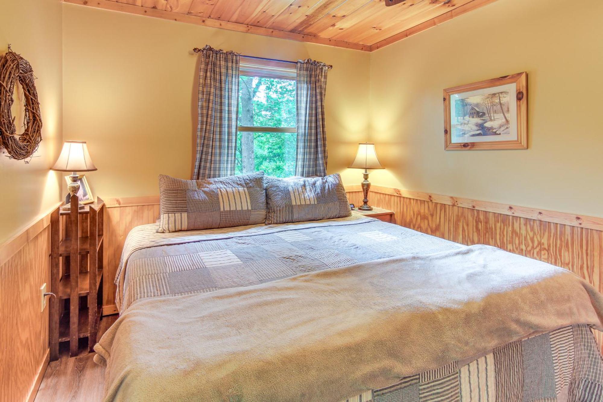 Charming Fox Den Cabin In Whittier With Hot Tub! Exterior photo